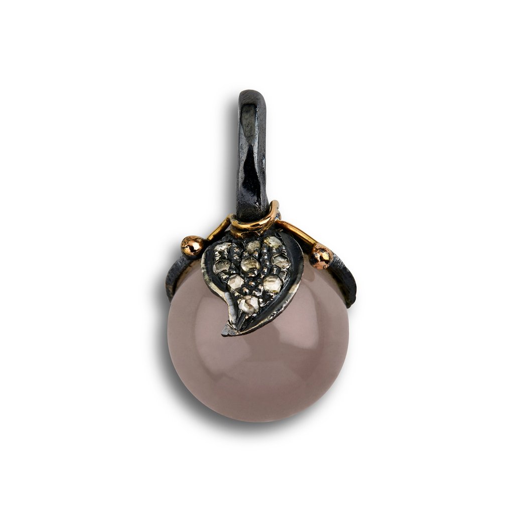 By Birdie - Leaf Drop Pavé Grey Moon vedhæng i sølv og guld m. diamanter og månesten - 5090215C