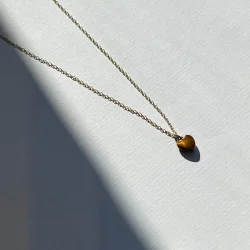 Jane K�nig: Tiger Eye Heart Vedh�ng - Guld - GULD-TEHV