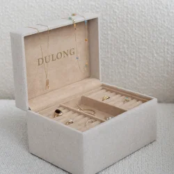 Dulong: Smykkeskrin - Linen - 80023