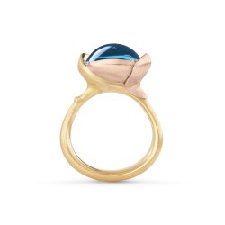 OLE LYNGGAARD COPENHAGEN: Lotus ring i 18kt guld m. stor topas og brillanter
