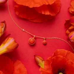 Julie Sandlau: Little Prime Pendant - Vedh�ng - Red Coral - Forgyldt s�lv - PD374GDRECOCR