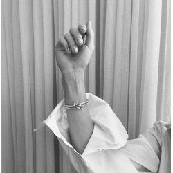 Jane K�nig: Tied Heart Armring - FORGYLDT Sterlings�lv - THA-AW25-G