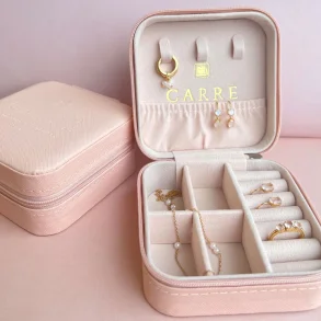 Carr Copenhagen: Smykkeskrin - Lyserd